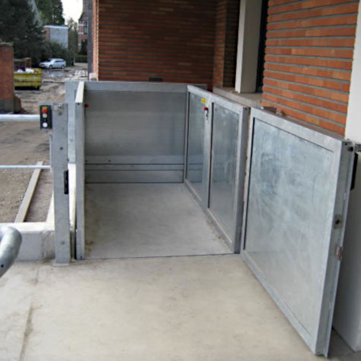 Stainless steel access lift